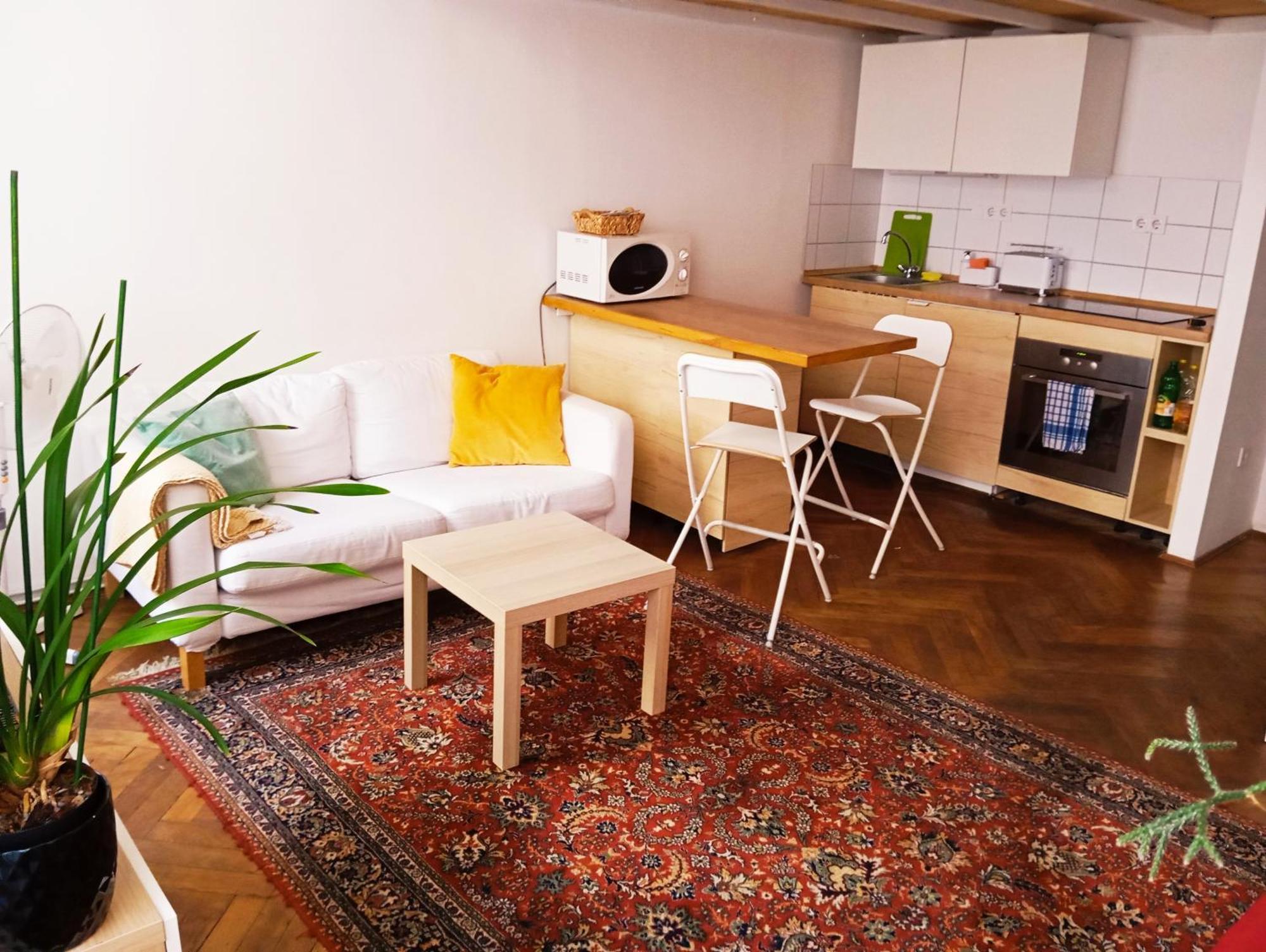 Cozy Studio In Central Budapest Near Ruined Bars מראה חיצוני תמונה